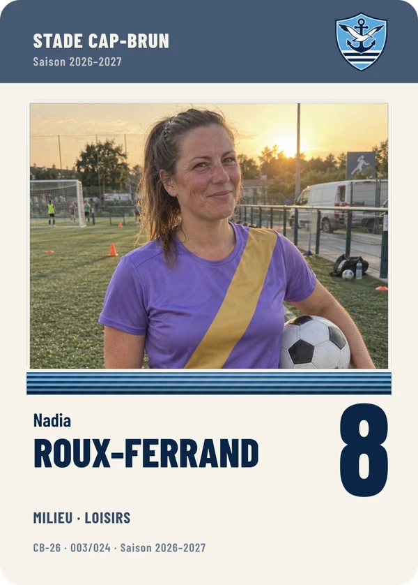 Carte Équipe de Nadia Roux-Ferrand, photo de téléphone, non détourée, Stade Cap-Brun (exemple fictif)