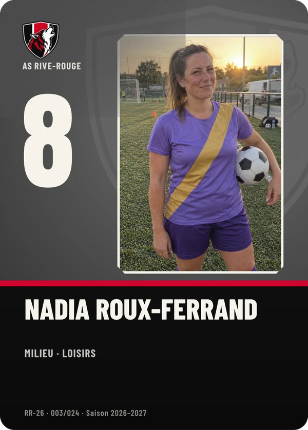 Carte Profil de Nadia Roux-Ferrand, photo de téléphone, non détourée, AS Rive-Rouge (exemple fictif)
